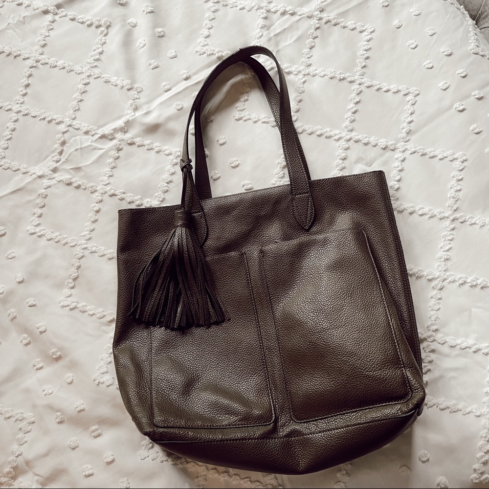 Steve Madden Tote